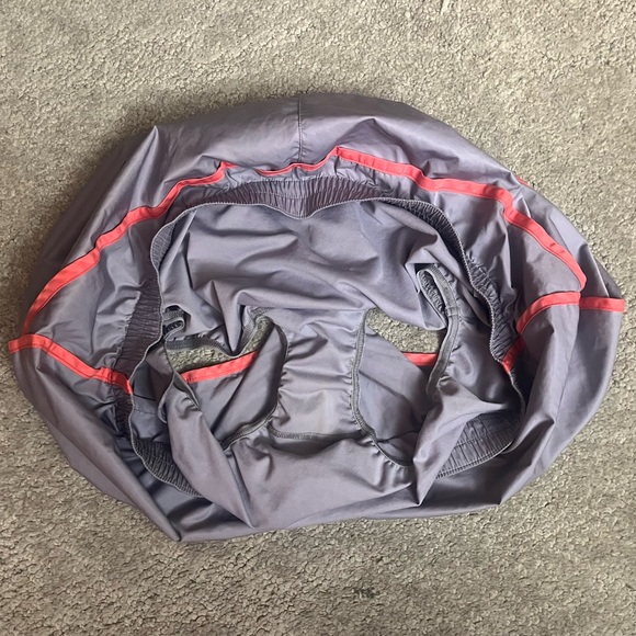 Women's Gap Grey Athletic Shorts - Picture 5 of 11